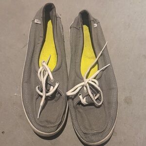 Vans Women's Gray Canvas Sneakers